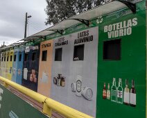 IMG_5786 12/10/2019 - A Corral le tri est des plus minutieux, du jamais vu. In Ciorral, a small town across the bay from Valdivia, they really impressed with their green...